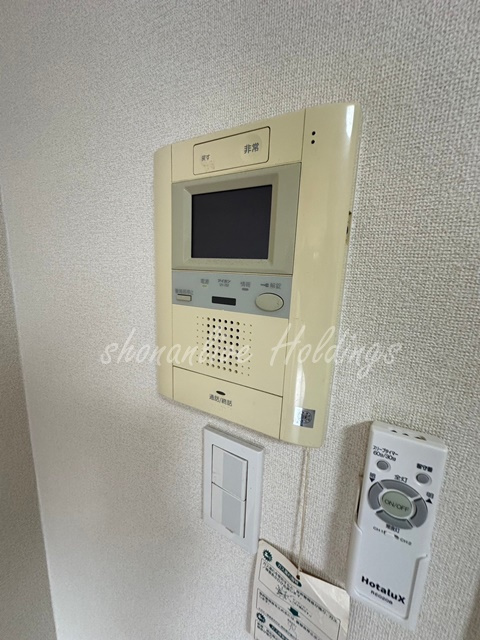ラグジュアリーアパートメント横浜黄金町のセキュリティ|モニタ付きインターホンで安心♪