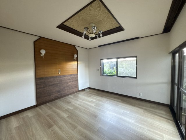 【中古戸建】前橋市上泉町の洋室|■洋室｜子供部屋のメリットは「自立心を養うことができる」「自分で整理整頓できるようになる」そして、お子様が成長した際には「プライバシーを確保できる」といい事だらけ♪