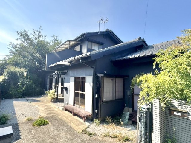 【中古戸建】前橋市上泉町の外観|■外観｜閑静な住宅街で始める新しい暮らし♪開放的な毎日をあなたへ(^^♪