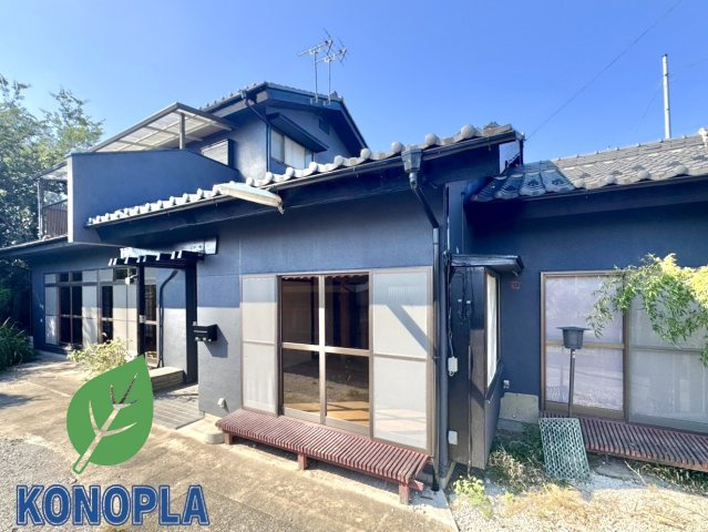 【中古戸建】前橋市上泉町の外観|■外観｜土日のご見学はもちろん、平日・夜間のご案内も大歓迎です♪「今から見たい」や「仕事終わりに見たい」にもご対応できますのでお気軽にお問い合わせください♪
