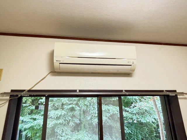洋室になります。エアコン1基♪