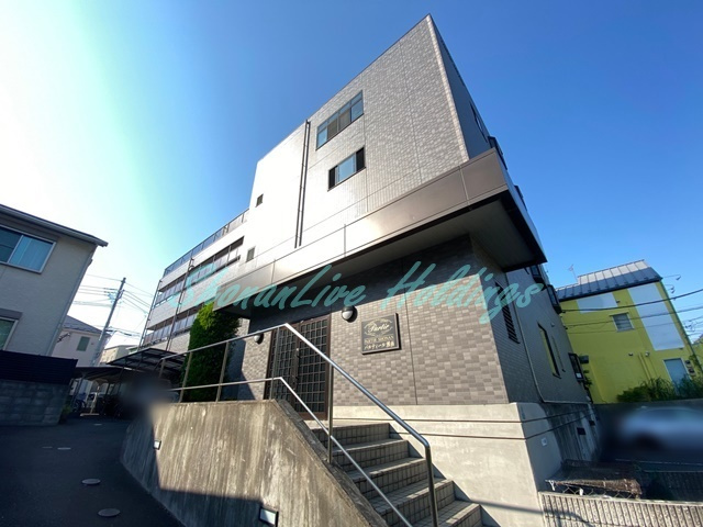 藤沢市藤沢１丁目の賃貸マンションの外観