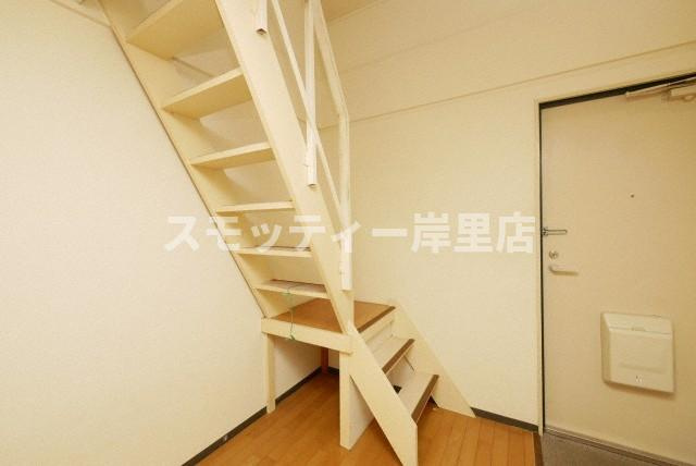 姫松マンションの内装
