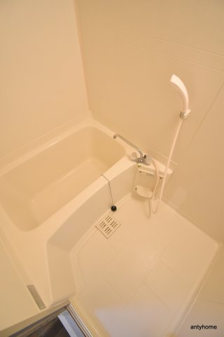 カルム香川Ⅱ　仲介手数料無料の浴室
