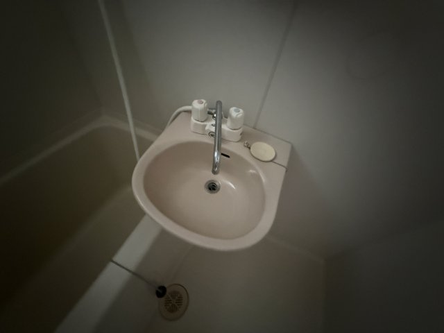 リヴェール西出の洗面所