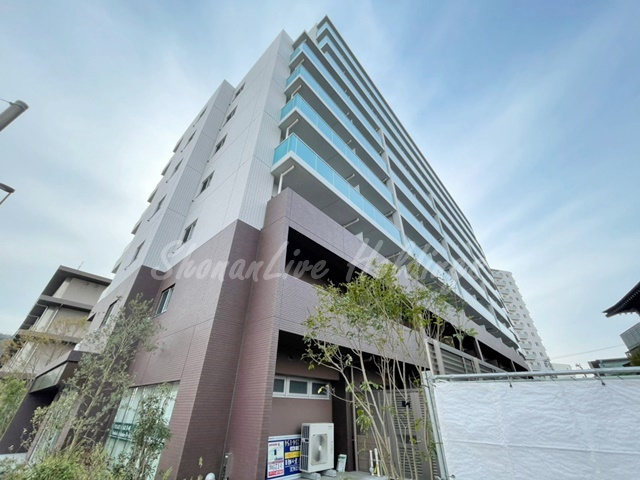 茅ヶ崎市十間坂１丁目の賃貸マンションの外観