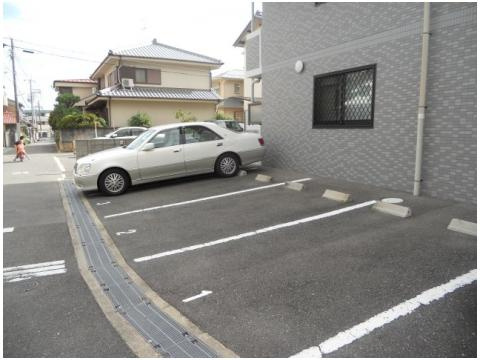 【駐車場】 | メゾン静