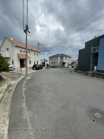 富田町坦ノ腰　解体更地渡し　住宅用地の前面道路含む現地写真