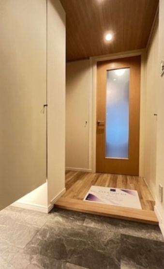 【玄関】レジディア市ヶ谷