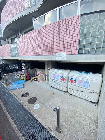 西宮市門戸荘の賃貸マンションの外観