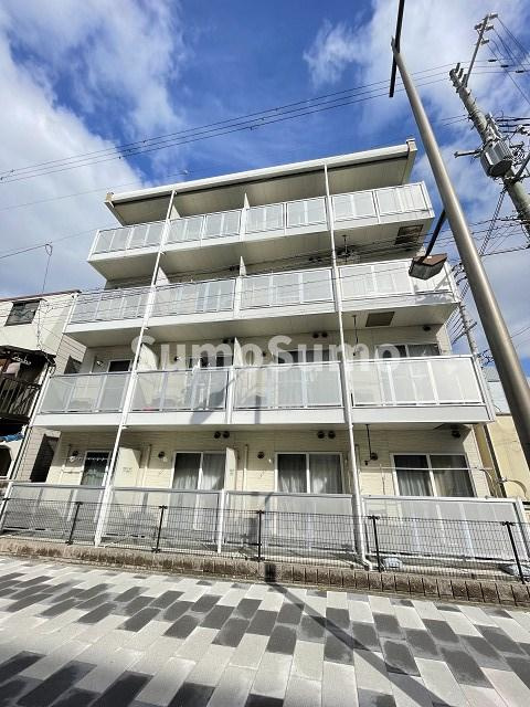 西宮市今津水波町のアパートの外観