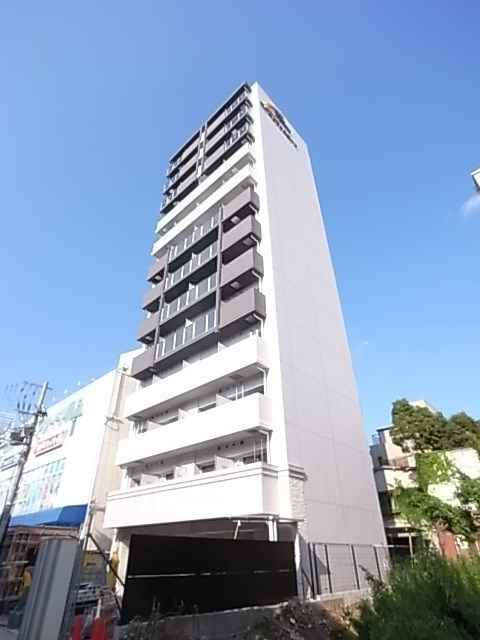 神戸市兵庫区西出町２丁目の賃貸マンションの外観
