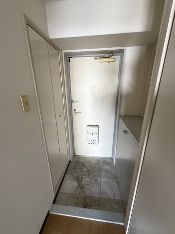 朝日プラザツインテージ神戸EASTの玄関