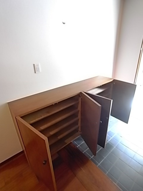 西宮市南昭和町の一戸建て