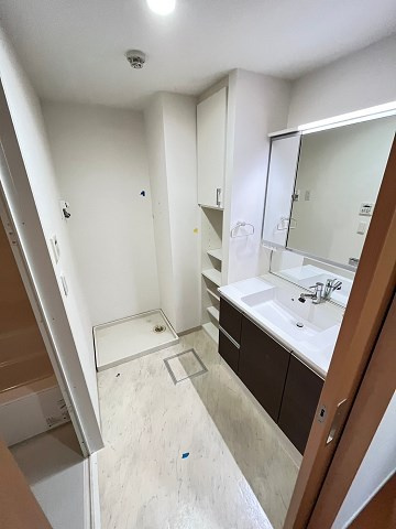 西宮市甲子園口１丁目の賃貸マンションの洗面所