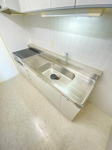 西宮市久保町の賃貸マンション
