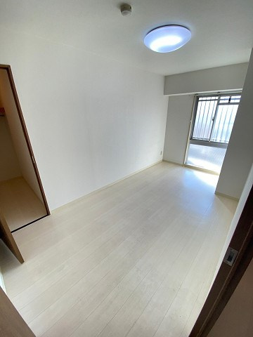 西宮市久保町の賃貸マンション