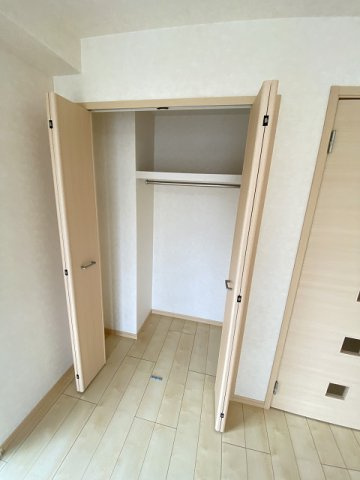 西宮市越水町の賃貸マンションの収納