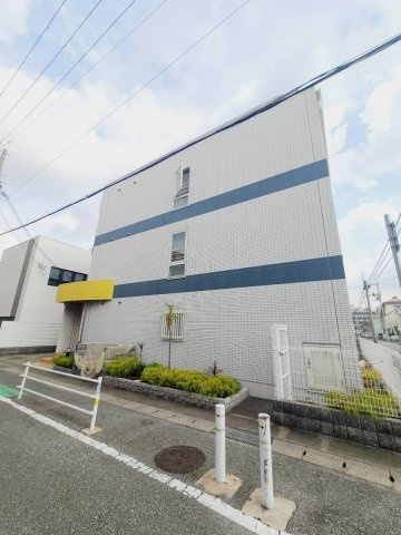 西宮市越水町の賃貸マンションの外観