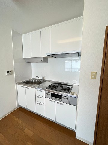 西宮市南昭和町の賃貸マンションのキッチン