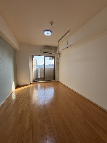 大阪市中央区日本橋１丁目の賃貸マンションの居間・リビング