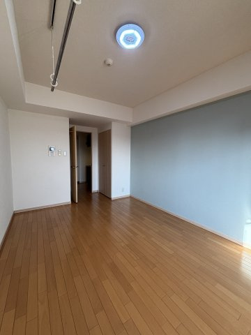 大阪市中央区日本橋１丁目の賃貸マンションの寝室