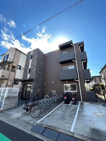 西宮市今津山中町の賃貸マンション