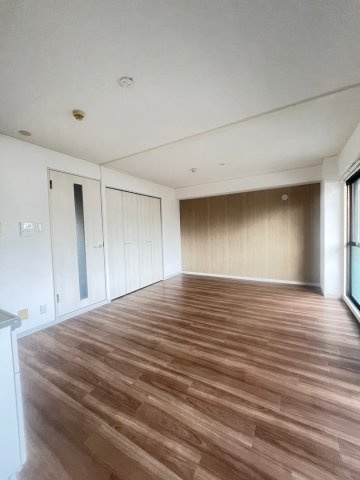 神戸市兵庫区水木通６丁目の賃貸マンションの居間・リビング|ゆったりとしたリビングです