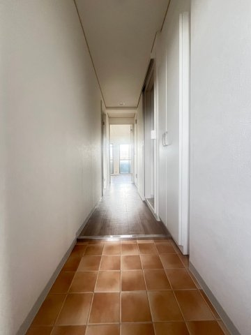 神戸市兵庫区水木通６丁目の賃貸マンションの玄関|落ち着いた玄関です