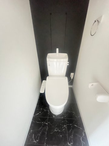 神戸市兵庫区水木通６丁目の賃貸マンションのトイレ|落ち着いたトイレです