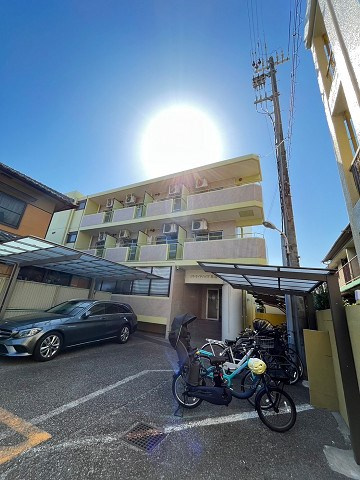 西宮市東鳴尾町１丁目のアパート