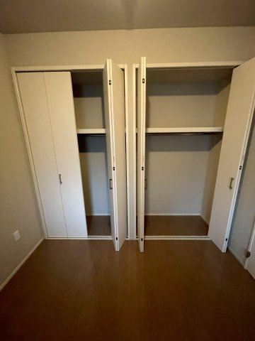 尼崎市武庫町１丁目の賃貸マンションの収納