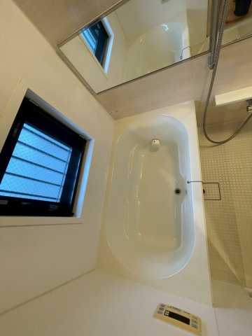 尼崎市武庫町１丁目の賃貸マンションの浴室