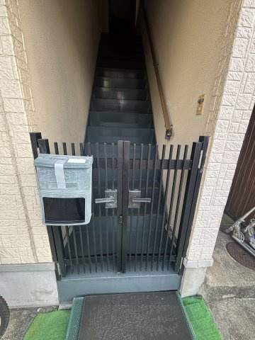 フジマンション(道意町)のエントランス