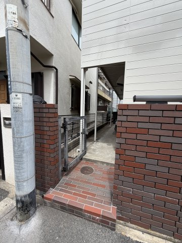 シャトレー須磨のエントランス