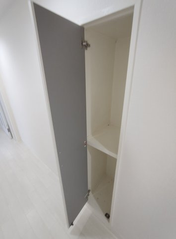 六甲ビルの収納