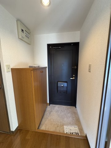 シティ南落合の玄関|きれいな玄関です