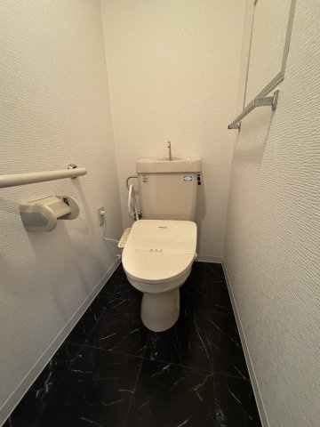 シティ南落合のトイレ|ゆったりとした空間のトイレです