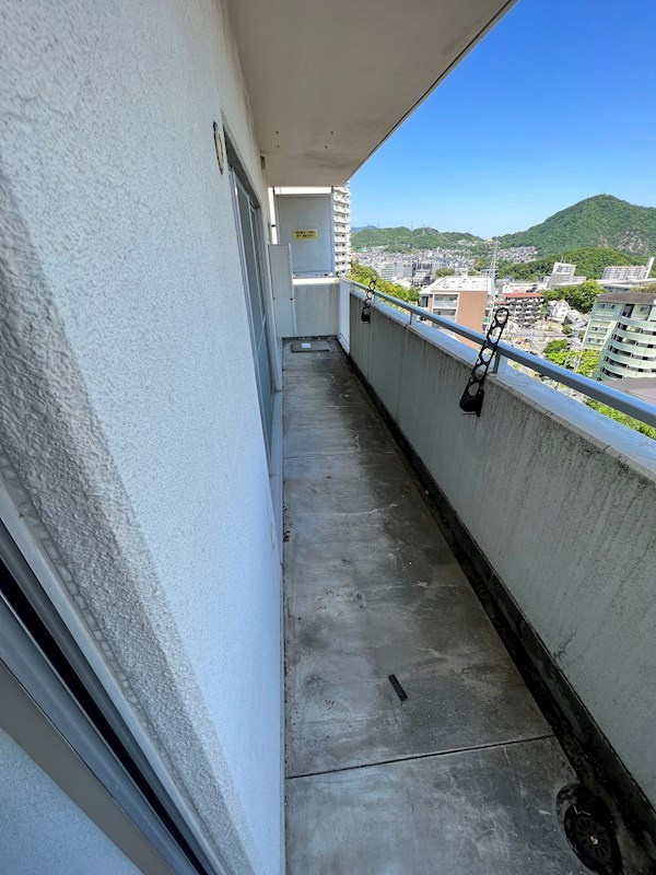 神戸市須磨区南落合１丁目の賃貸マンションのバルコニー|陽当たり良好なバルコニーです