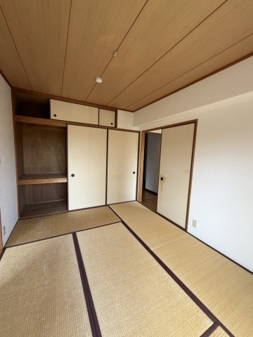 神戸市兵庫区中道通５丁目の賃貸マンションの和室