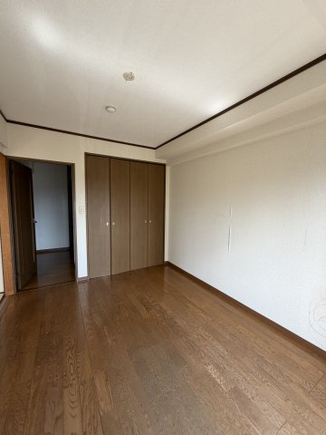 神戸市兵庫区中道通５丁目の賃貸マンションの寝室