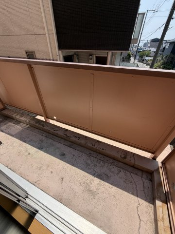 神戸市須磨区若木町１丁目の賃貸マンションのバルコニー