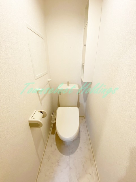 藤沢市湘南台６丁目の賃貸マンションのトイレ|清潔感のあるトイレです