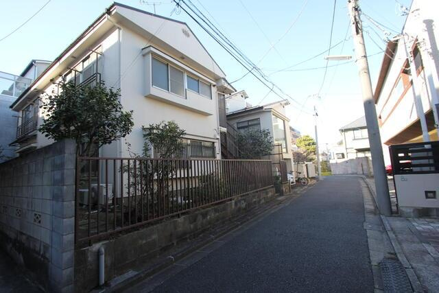 ハウス白石の外観
