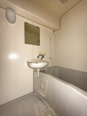 リバーシティ室見の浴室