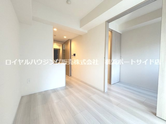 ※同タイプの室内写真となります。