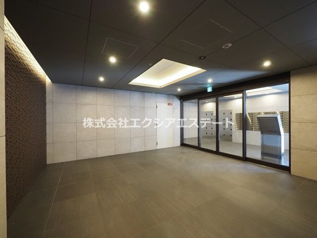 AND TERRACE　文の里のロビー