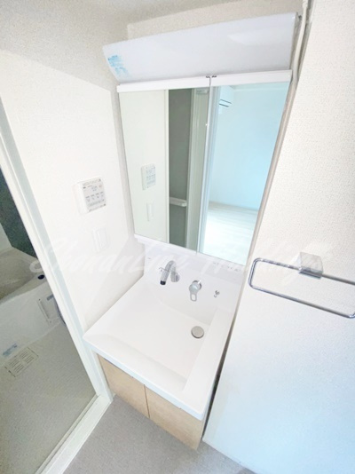 茅ヶ崎市出口町のアパートの洗面所