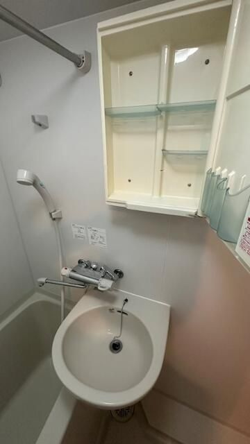 フェニックス横濱関内ＢＡＹ　ＭＡＲＫＳの洗面所