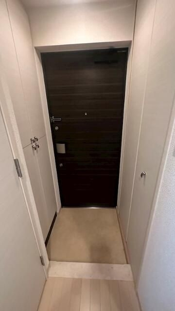 フェニックス横濱関内ＢＡＹ　ＭＡＲＫＳの玄関